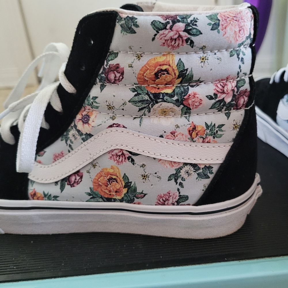 High top Vans floral